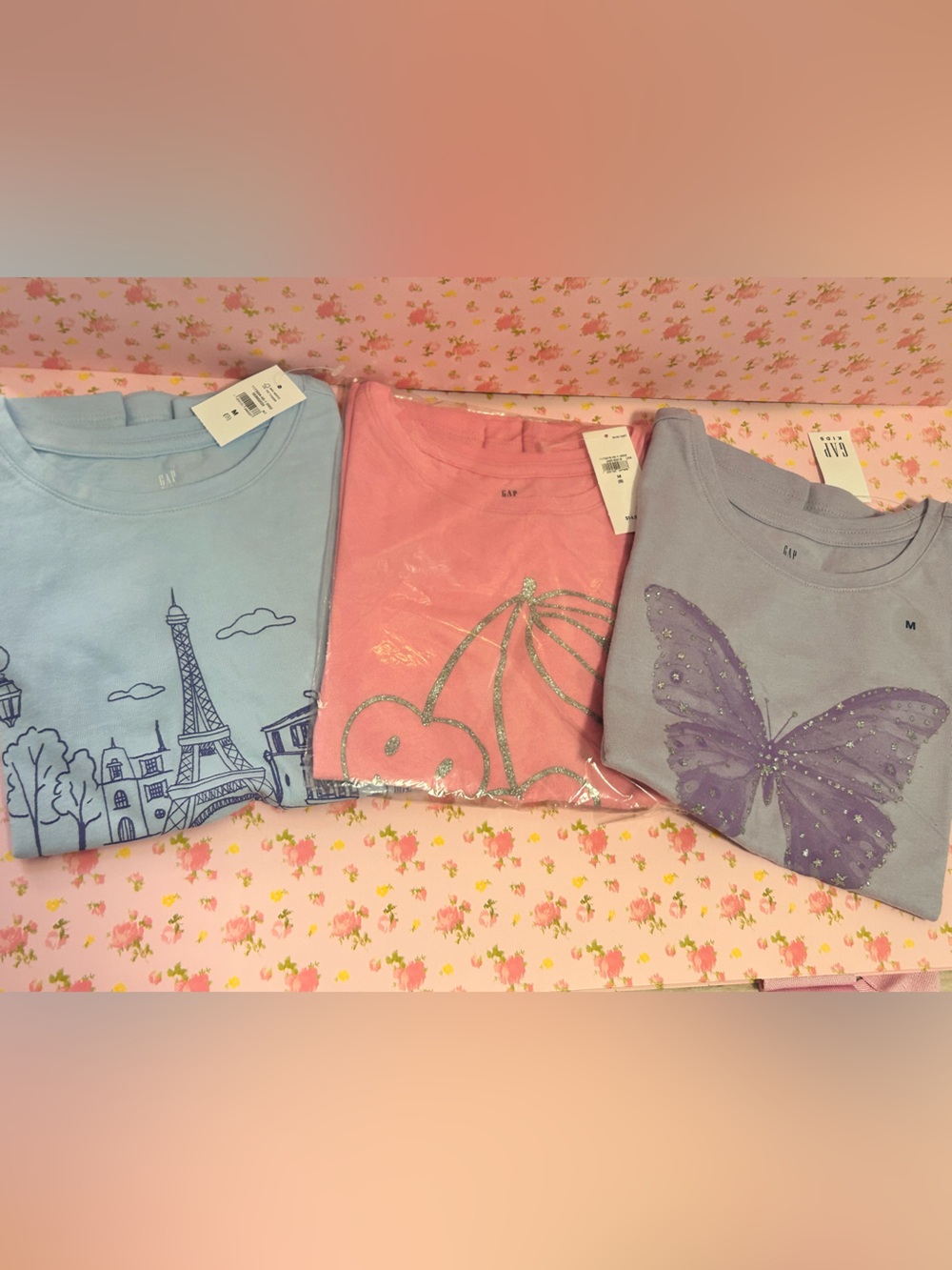 Girls' Gap Graphic Tee Bundle NWT size 8